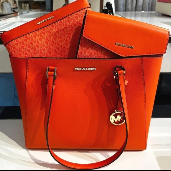 MICHAEL Michael Kors Handbags - Michael Kors Charlotte Large‎ Leather 3-in-1 Tote Crossbody Handbag poppy color